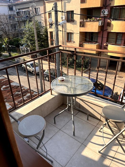 Дава се под наем Двустаен апартамент в София, Докторски паметник - 76 кв.м за 612 € - Снимка #11