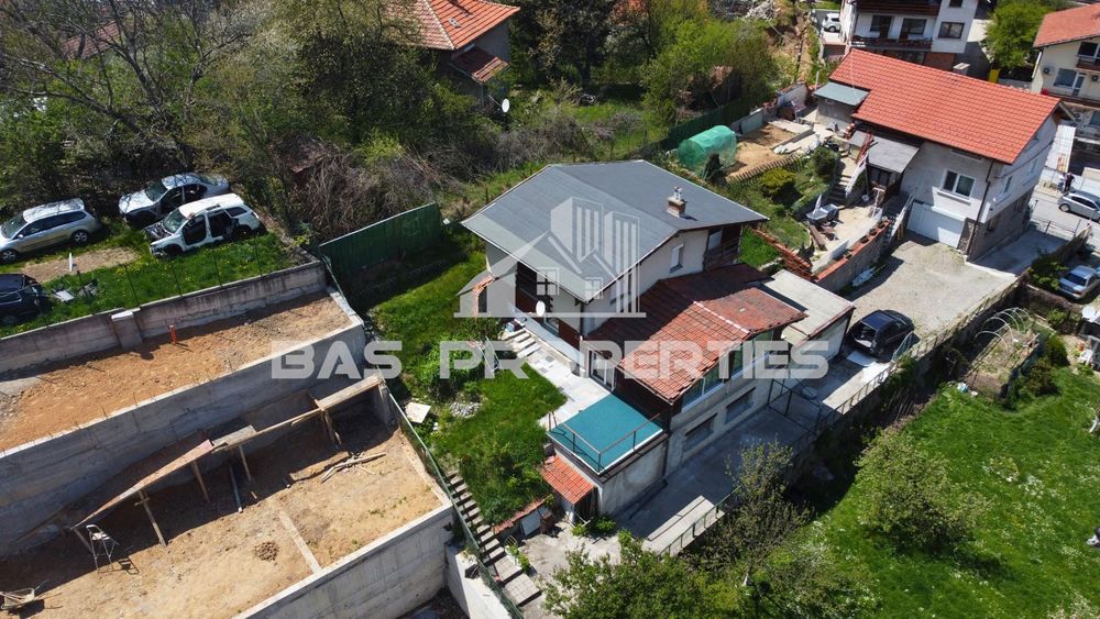 Продава се Къща в с. Владая, Област София-град - 200 кв.м за 890 €/кв.м - Снимка #10