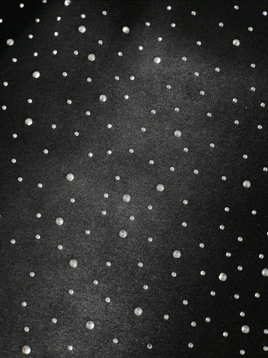 Pantaloni scurți bărbătești cu pietre aplicate