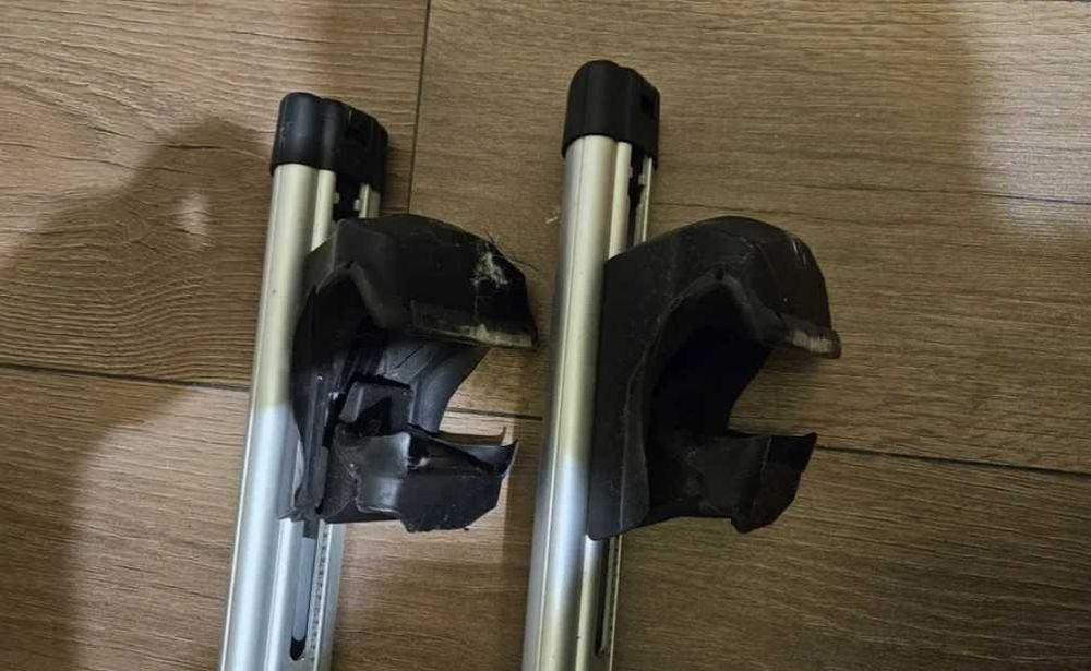 Греди за багажник Thule AeroBar 108 см с 2 ключа, Туле за таван, Тюле