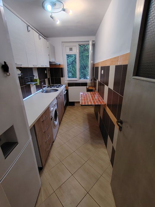 De inchiriat apartament 2 camere