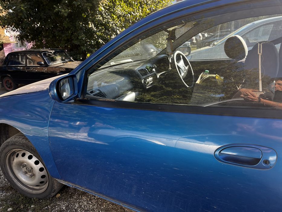 Мазда фэмели  праворукий