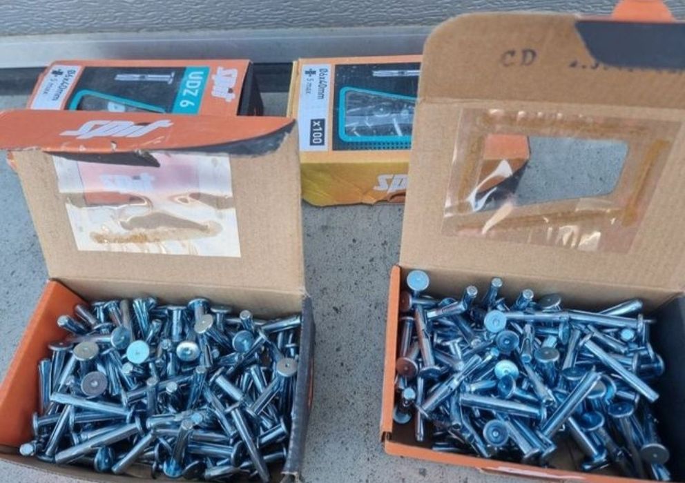 Cuie zincate profi  Spit UDZ 6 Noi