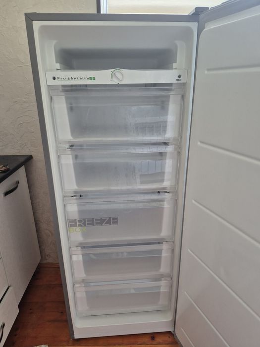 Морозильник  Медиа срочно продам