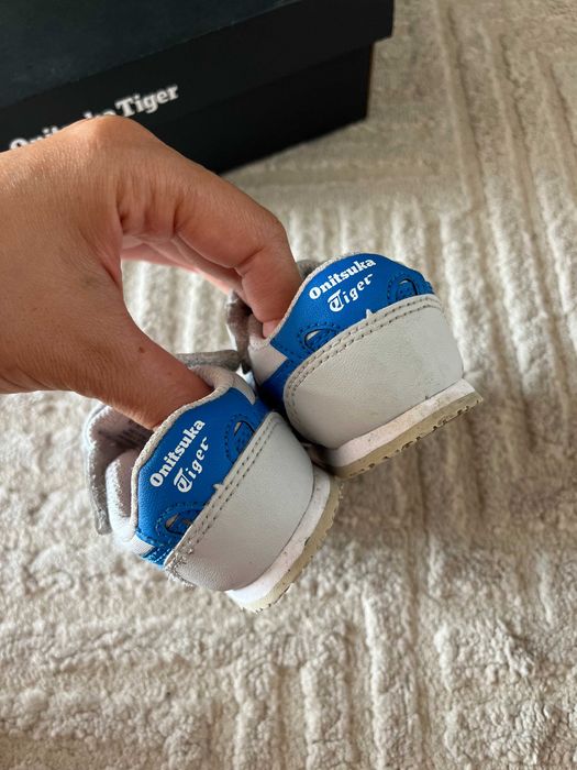 Onitsuka Tiger оригинални детски маратонки 21 номер с лепки