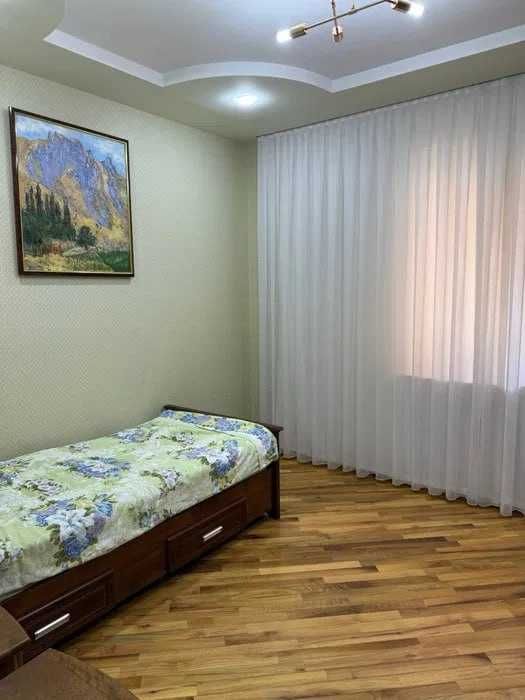 Продается 3х ком 90м2  в Урда ор-р м Пахтакор можно в ипотеку !!