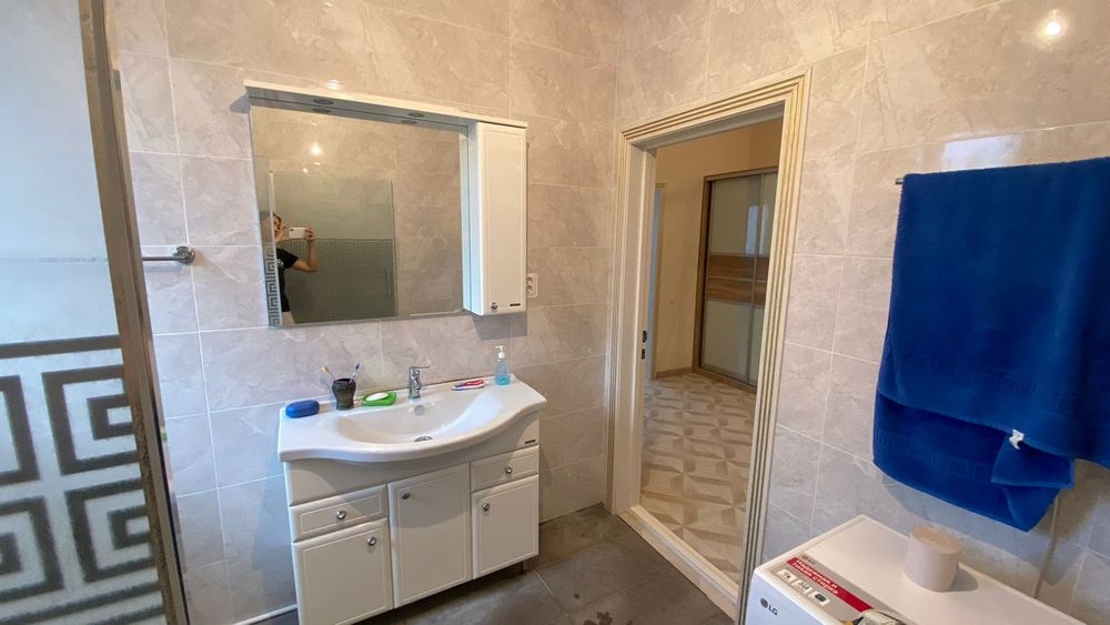 Продаётся дом в районе Парка Победы