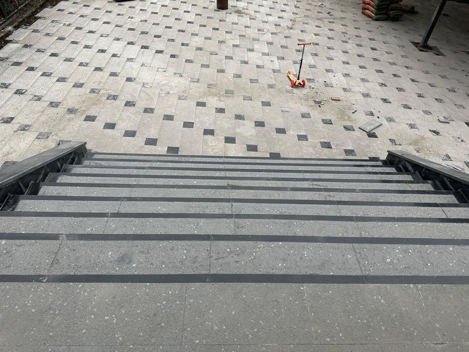 Ступени из гранита