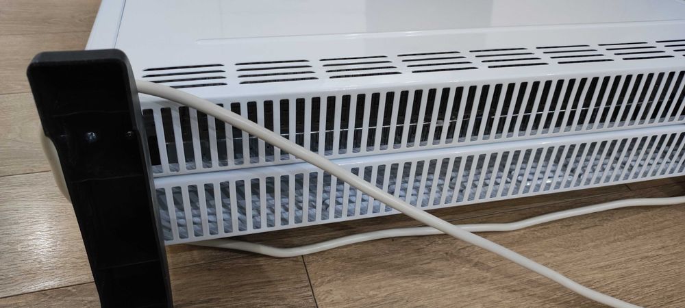 Конвекторна печка Crown 2000 W