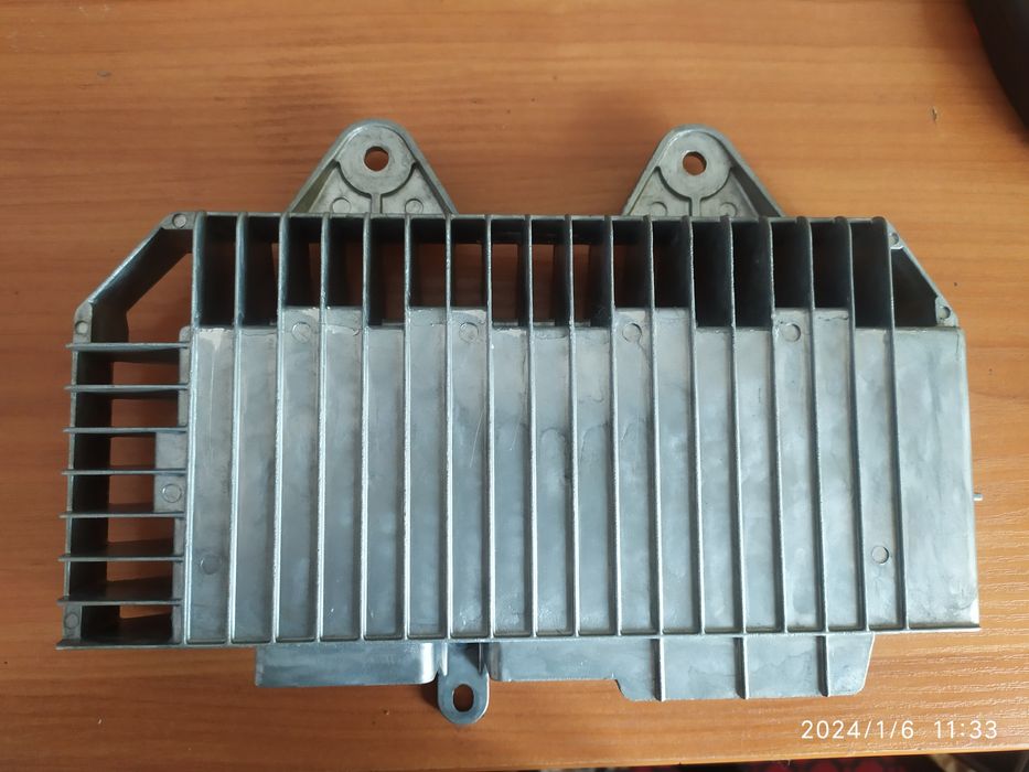 Усилитель звука для Porshe