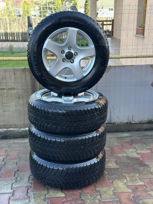 Jante roti Volkswagen Vw Touareg 2.5 TDI Cauciucuri iarna  in stare buna 235/65 R17