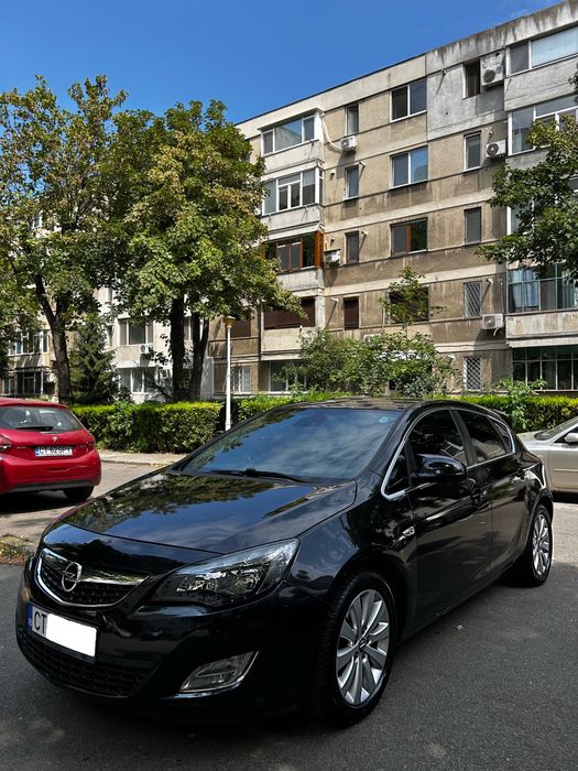 Opel Astra J Facelift