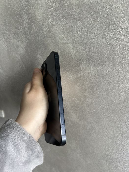 Iphone 13  Midnight 128GB