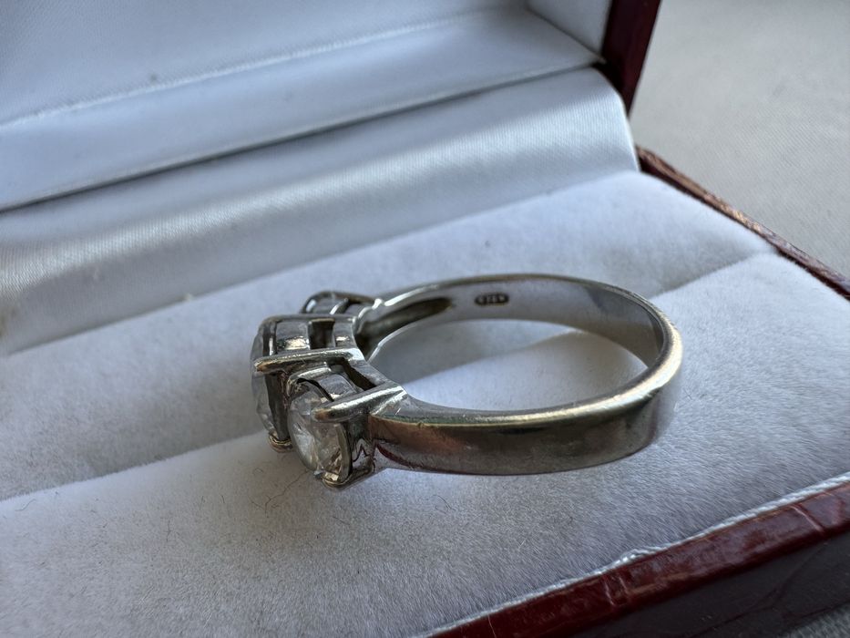 Inel din argint si cubic zirconia