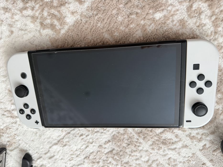 Продам Nintendo SWITCH