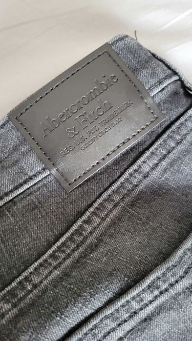 Уникални дънки! Abercrombie & Fitch, Kennan Straight (90 евро), нови!