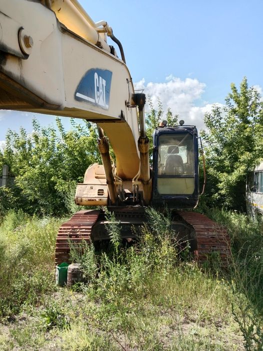 Продаётся экскаватор САТ модель 300 С.