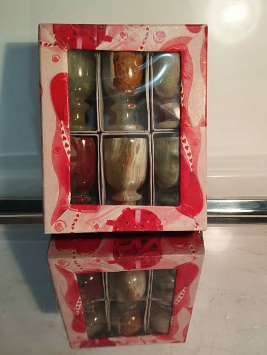 Продам рюмки из оникса