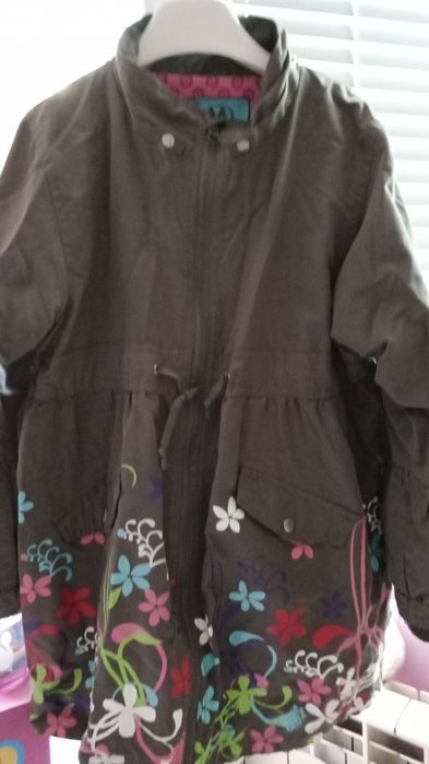 Детски шлифер за малка принцеса