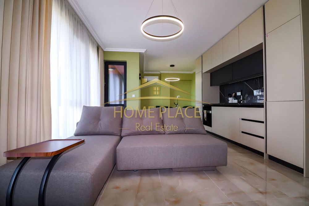 Дава се под наем Тристаен апартамент в Варна, Галата - 108 кв.м за 969 € - Снимка #3