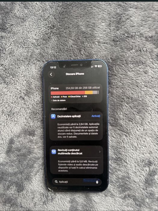 IPhone 12 simplu