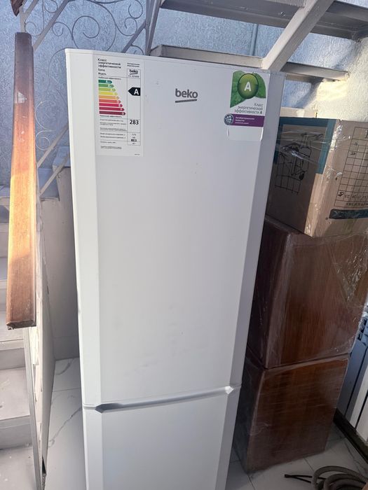 Продам холодильник