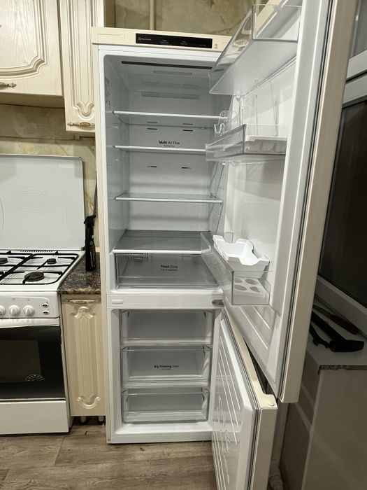 Холодильник сатылады