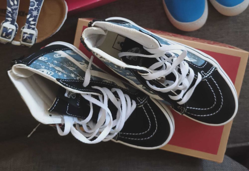 Vans чисто нови 30.5-номер
