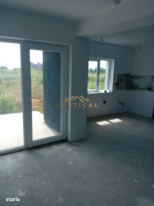Casa  - spatioasa 3 camere  Vidra-Institut