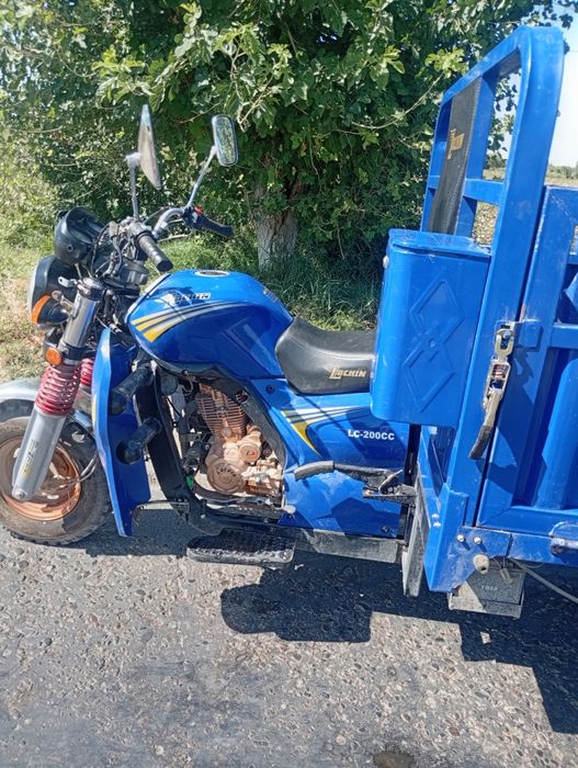 Mototsikl Lochin Holati alo 2023 yil 1.5 tonnalik