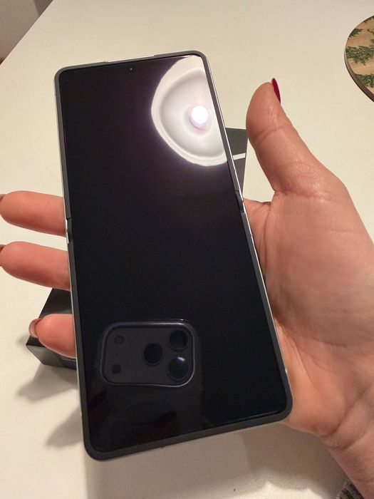 Samsung Z Flip 7 512 GB Mint