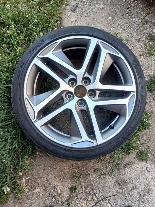 Оригинални джанти 18-ки с гуми за Peogeot / Citroen