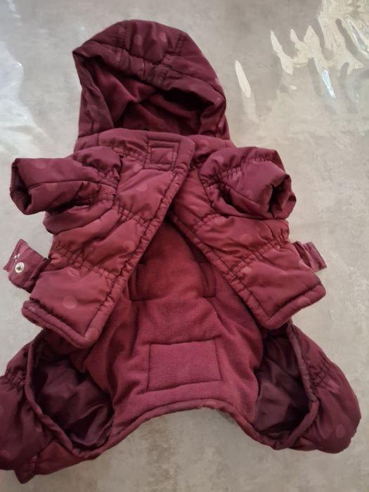 Продам недорого вещи для собак