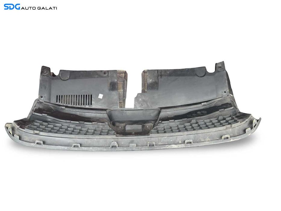 Grila cu Sigla Emblema de la Bara Spoiler Fata Dacia Logan 2 2012 - 2018 Cod 8200721895 [LS0888]