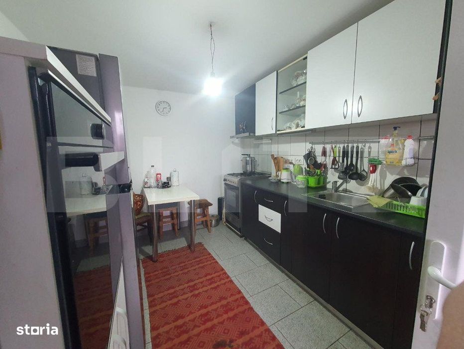 Casa individuala + 7,1 ha de teren dispersat, in Pinticu