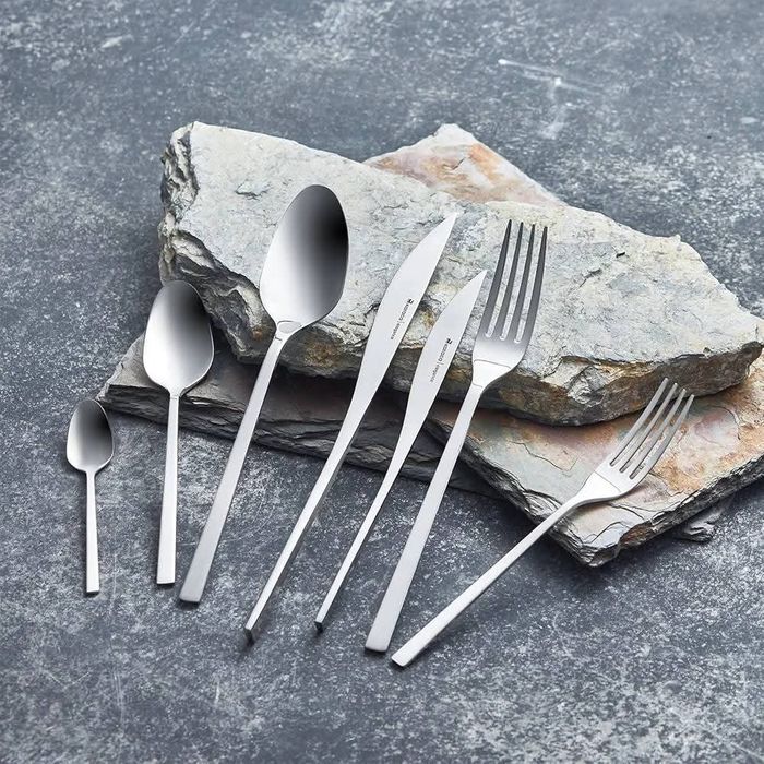 KARACA New Everest 84части 
Комплект Прибори за Хранене