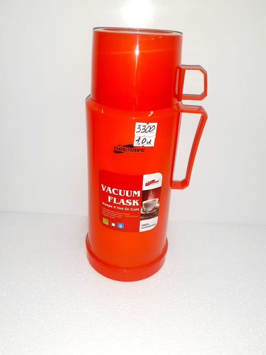 Продам термос 2;3л