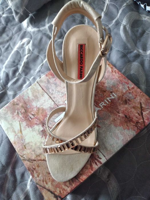 Обувки дамски Riccardo Farini