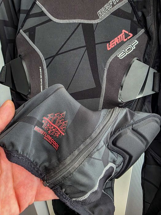 Leatt 3DF AirFit - Протекторна мото жилетка, размер L