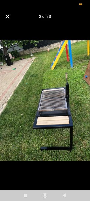 Grătar reglabil pe înălțime