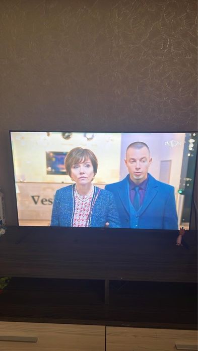 Продам телевизор Smart Tv