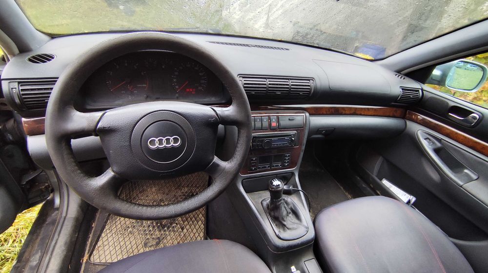 AUDI A4 Avant 2000 — imagine 5