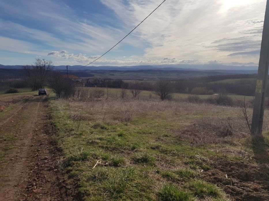 Teren intravilan com Ceica