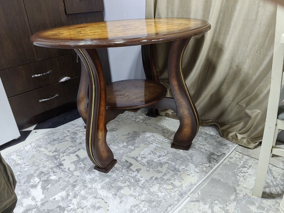 Продам стол круглый