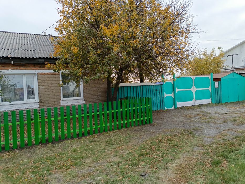 Продам квартиру в двух квартирном доме