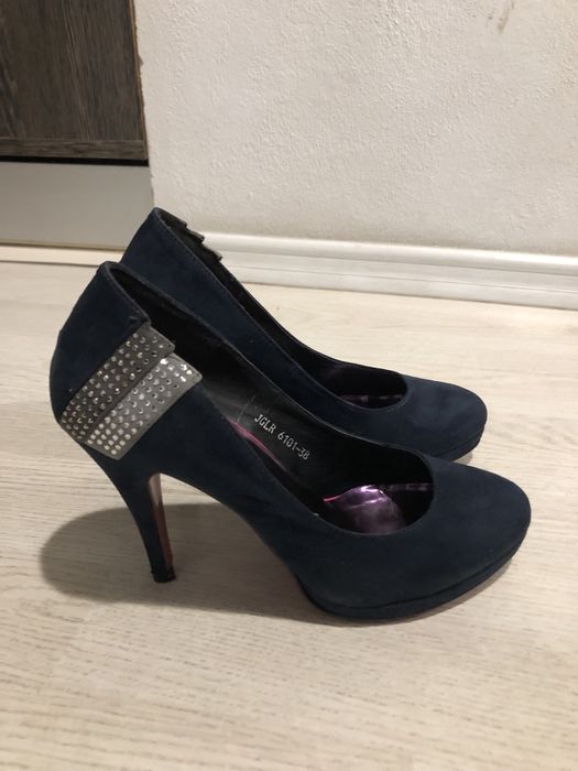 Pantofi ocazie marimea 37