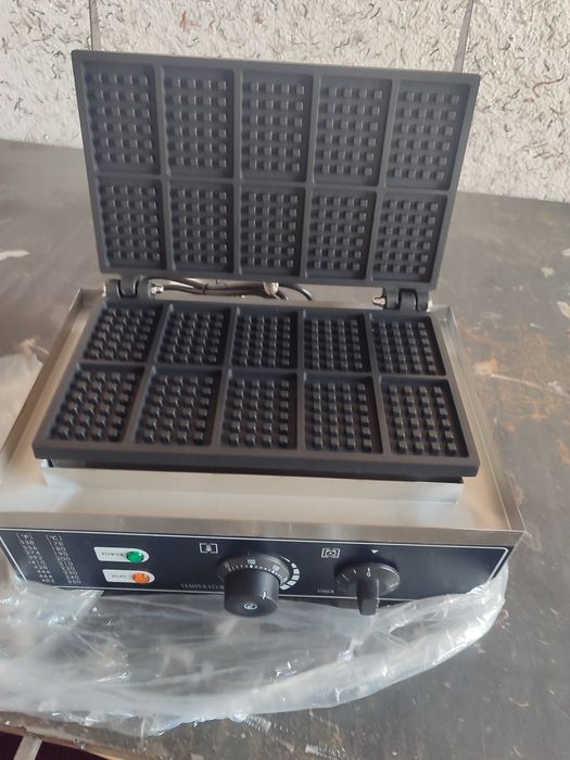 Вафелница  сотилади 1 кун ишлатилган