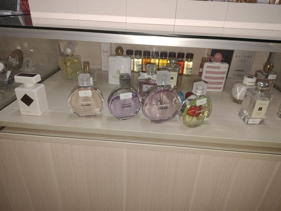 Продам парфюм стойкий Эмираты!