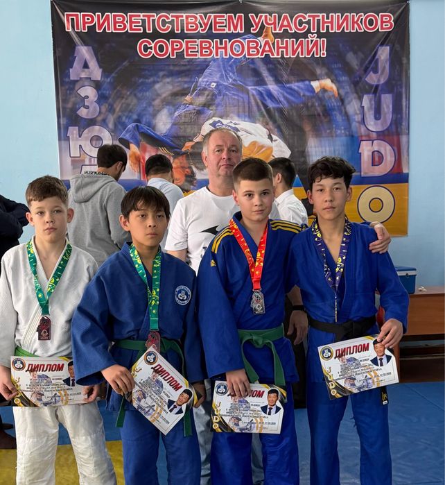 Тюльпаны оптом Алматы