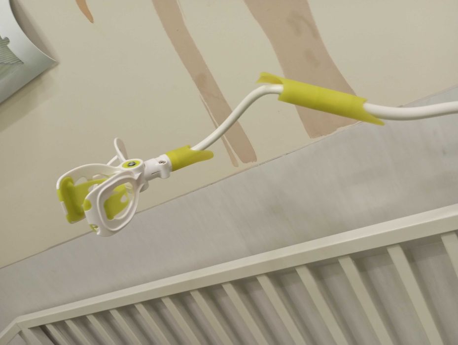 Поставка за телефон или бейби фон за бебета